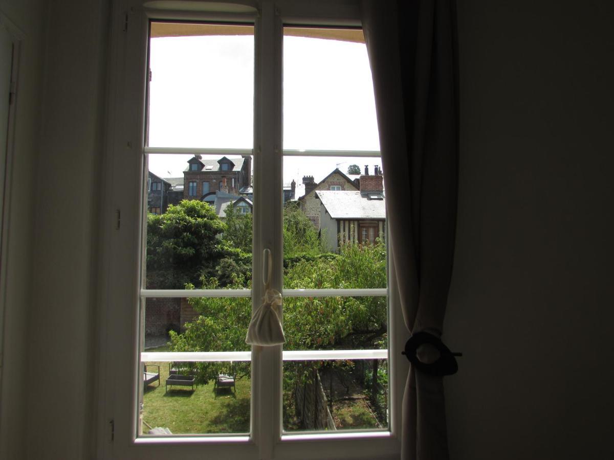 Les Gites De Claire Honfleur Kültér fotó
